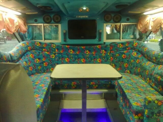 ขายด่วน!!รถบัส8ล้อเครื่องสแกนเนีย113สนใจติดต่อคุณเปิ้ลอนุพาดทัวร์085-283-1133