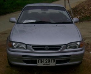 TOYOTA โคโลล่า สวย ๆครับ