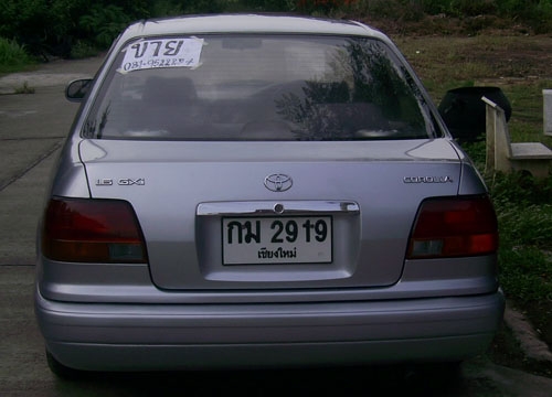 TOYOTA โคโลล่า สวย ๆครับ