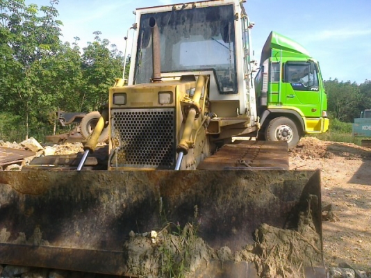 ขายรถแทรคเตอร์ MITSUBISHI  BD2H รถสวยสภาพเก่านอกมีตู้เก๋งแอร์พร้อมราคาถูก