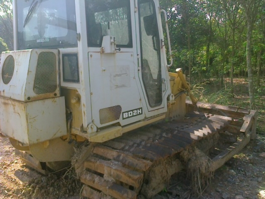 ขายรถแทรคเตอร์ MITSUBISHI  BD2H รถสวยสภาพเก่านอกมีตู้เก๋งแอร์พร้อมราคาถูก