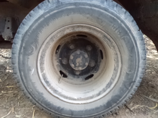 ขายรถอีซูซุ6ล้อNKR110แรง โดยสาร สภาพสวยๆ พร้อมใช้งานคับ