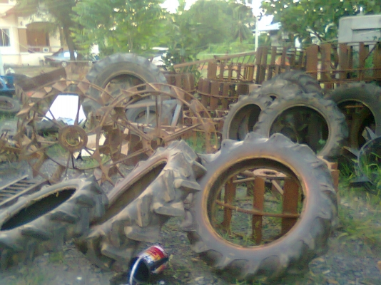 ขายรถไถมือสอง คูโบต้า และ อิซากิ ขายรถไถมือสอง คูโบต้า และ อิซากิ