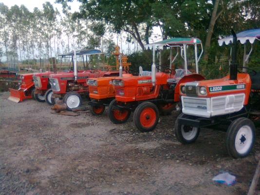 ขายรถไถมือสอง คูโบต้า และ อิซากิ ขายรถไถมือสอง คูโบต้า และ อิซากิ