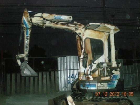 ขายรถแบคโฮ NISSAN Hanix S&amp;B 20 เทียบเท่า PC28UU