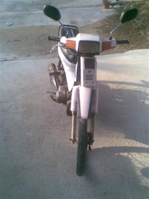 ขาย#ยามาฮ่าเมท 100 สีขาว มีทะเบียน 2,200// บุรีรัมย์