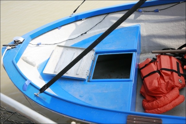 ขายเรือไฟเบอร์ 14 ฟุต เครื่องยามาฮ่า 40 แรง + เทเลอร์.