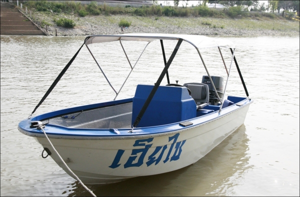 ขายเรือไฟเบอร์ 14 ฟุต เครื่องยามาฮ่า 40 แรง + เทเลอร์.