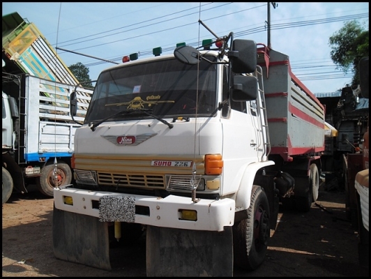 สิบล้อฮีโน่ เครื่อง HO7D สภาพดี สวยๆ