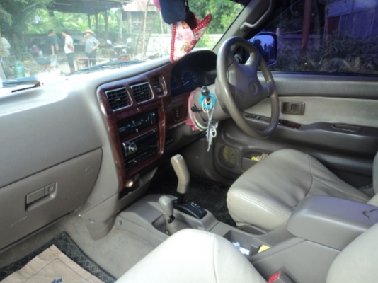 ขาย  TOYOTA   D4D  เกียร์ออโต้เครื่อง 3000