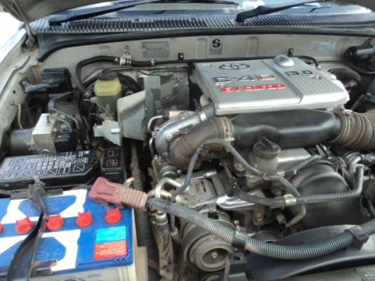 ขาย  TOYOTA   D4D  เกียร์ออโต้เครื่อง 3000