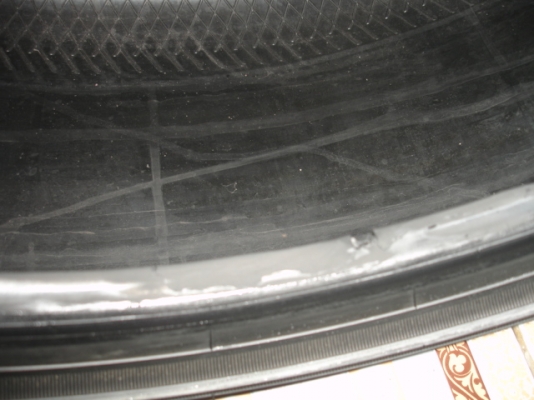 dunlop lm 703 215 45 17ปี11มี 1คู่สภาพสวยๆ