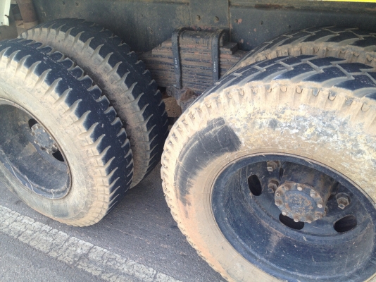 ขาย 10 ล้อ 2 เพลา ดั้ม HINO FM1M 220 แรงม้า ขาย 10 ล้อ 2 เพลา ดั้ม HINO FM1M 220 แรงม้า