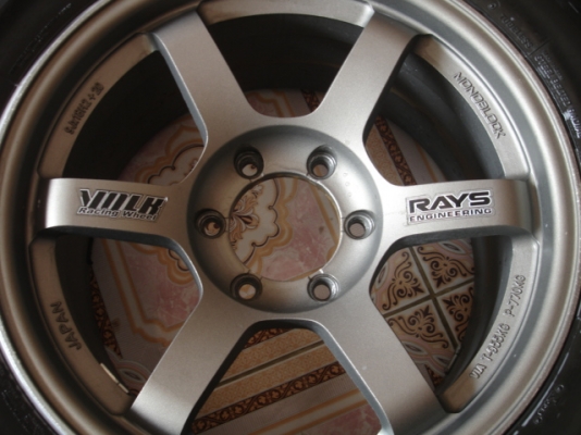 ล้อrays18x9ขนาด6รู139.7off20ราคาวันสิ้นโลก