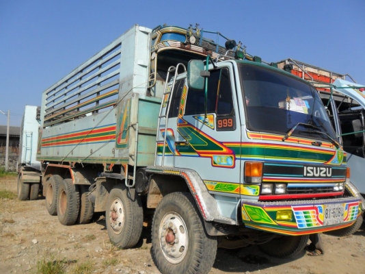 ขายรถพ่วง อีซูซุ ร๊อกกี้ 240  เกียรฟูลเลอร์