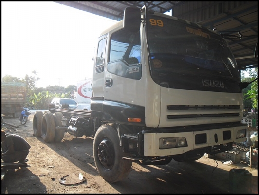 สิบล้อ GIGA  หัวครัชซี สภาพสวยๆ