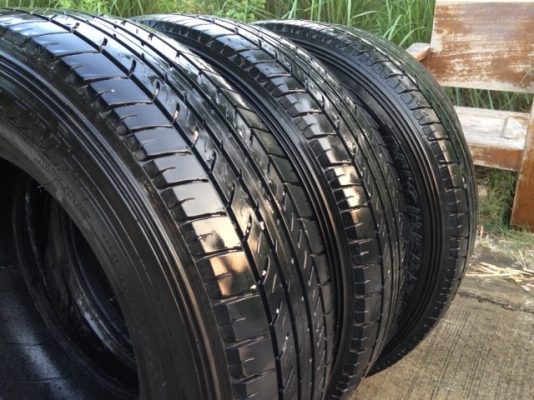 ขายยางMICHELIN VANPIX 205/70/15 2011 ดอกเต็มๆ0895238979