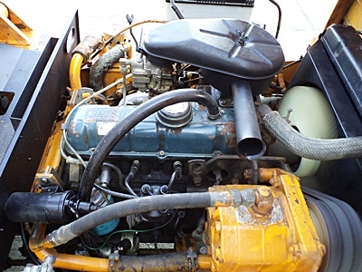 ขายรถยกโคมัสสึ 1.5 ตัน เครื่องเบนซิน  เสาสูง 3 เมตร  สีเดิมจากนอก นำเข้าจากญี่ปุ่น ใช้งานได้ทันที