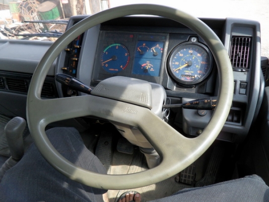 ขาย6ล้อhino พร้อมเฮี้ยบปากขยุ้ม ใช้งานได้ดีเต็มระบบ