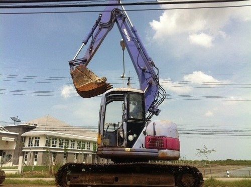 ขายรถแบคโฮ KOMATSU PC128US ( เทียบเท่ารุ่น6 )ชมVDOการทำงานครับ นำเข้าจากญิ่ปุ่น ติดต่อ 089-8368497