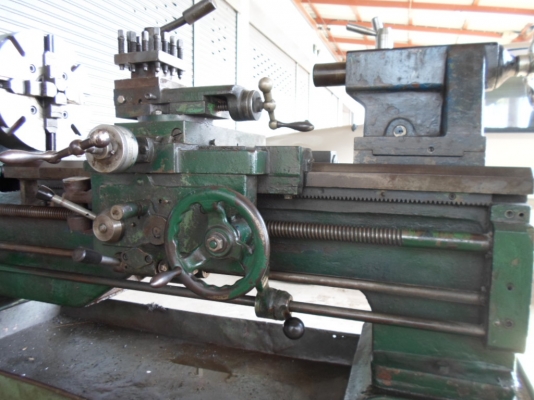 เครื่องกลึง 5 ฟุต 3 เพลา เกียร์บล็อก ขาย 65,000 ด่วน เครื่องกลึง 5 ฟุต 3 เพลา เกียร์บล็อก ขาย 65,000 ด่วน