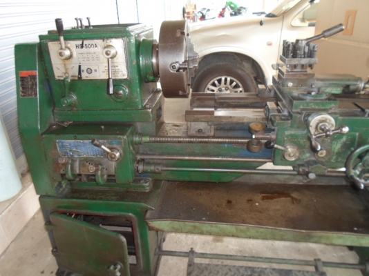 เครื่องกลึง 5 ฟุต 3 เพลา เกียร์บล็อก ขาย 65,000 ด่วน เครื่องกลึง 5 ฟุต 3 เพลา เกียร์บล็อก ขาย 65,000 ด่วน