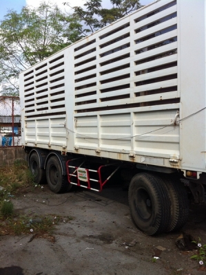 ขายๆๆๆๆลูกพ่วงกระบะคอกสูง 3 เพลา ยาว 7 เมตร สูง 2.50 เมตร สภาพใหม่ไม่แพงหาอยู่รีบเลยครับพร้อมใช้งานครับ