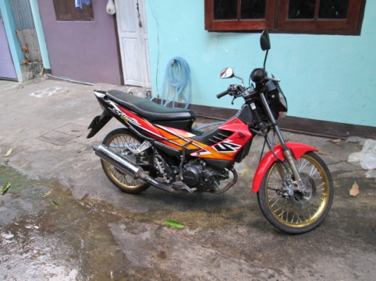 ขาย Honda sonic ปี48ทะเบียนโอนราคา12500