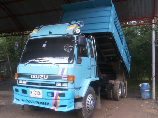 ขาย  10  ล้อ  195  นางฟ้าแท้  ยางใหม่  10  เส้น