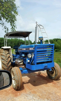 ขายรถไถ FORD 6600 เพลาเดี่ยว เอกสารอินวอย 7 จาน ที่ตัดหญ้า ราคา 350000