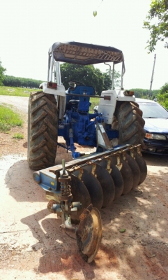 ขายรถไถ FORD 6600 เพลาเดี่ยว เอกสารอินวอย 7 จาน ที่ตัดหญ้า ราคา 350000