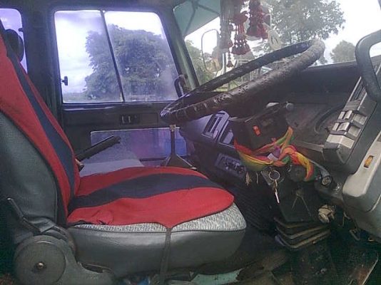 ต้องการขาย / รถ 6 ล้อ ร๊อกกี้ประกอบ FRR 12 HA 175 แรง