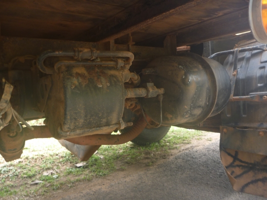 ขาย HINO KM 779 ตู้แห้ง 3 บานยาว 5 M เดิมๆครับราคาคุยกันได้ครับ ขาย HINO KM 779 ตู้แห้ง 3 บานยาว 5 M เดิมๆครับราคาคุยกันได้ครับ