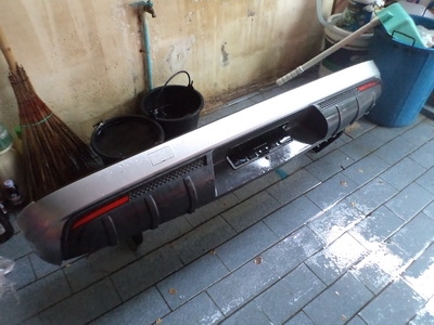 ขายกันชนเสริมหลังdmaxทั้งชุด