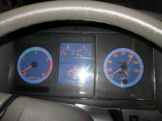 HINO FC2J จำนวนห้าสูบ 170 แรงม้า HINO FC2J จำนวนห้าสูบ 170 แรงม้า