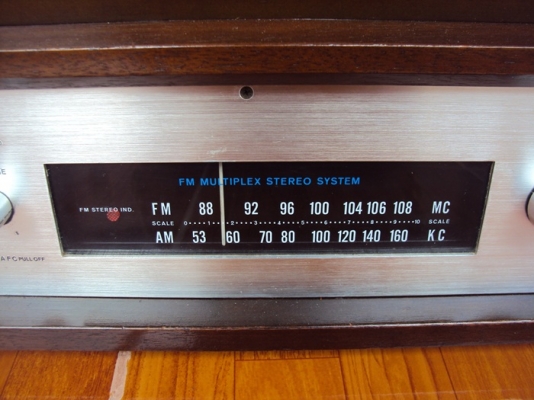 ขายวิทยุเก่าน่าสะสม ขายวิทยุเก่าน่าสะสม