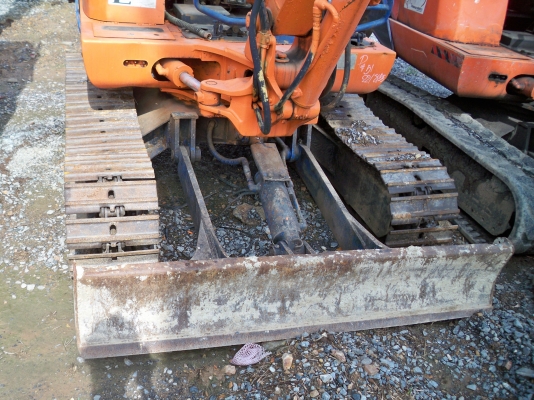 HITACHI  EX 30