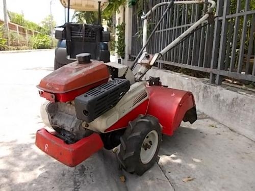 รถพรวนดินเดินตาม รหัสสินค้า :13001153 เครื่องยนต์เบนซิล นำเข้าจากญี่ปุ่นพร้อมใช้งาน www.nihonmono.com