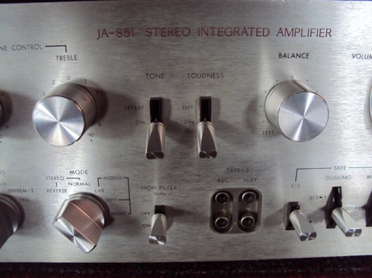 ขายอินทิเกรทแอมป์ VICTOR JA-S51 ขายอินทิเกรทแอมป์ VICTOR JA-S51