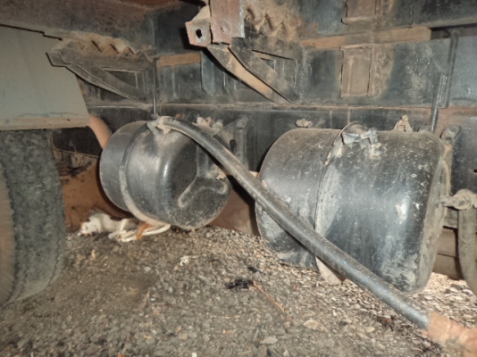 ขายรถ10ล้อหัวยาวดั้ม2เพลาเครื่องEH700 พวงมาลัยเพาเวอร์