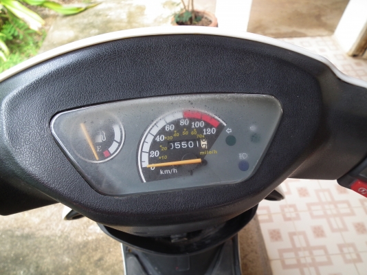 ขายมอไซค์ Snow 125 ตัวใหม่ มีทะเบียน แต่เล่มหายของที่บ้านใช้เองครับ ขายมอไซค์ Snow 125 ตัวใหม่ มีทะเบียน แต่เล่มหายของที่บ้านใช้เองครับ