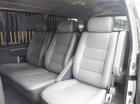 ขายถูก ด่วน TOYOTA HIACE 3.0 GL สวยเดิมๆทั้งคัน