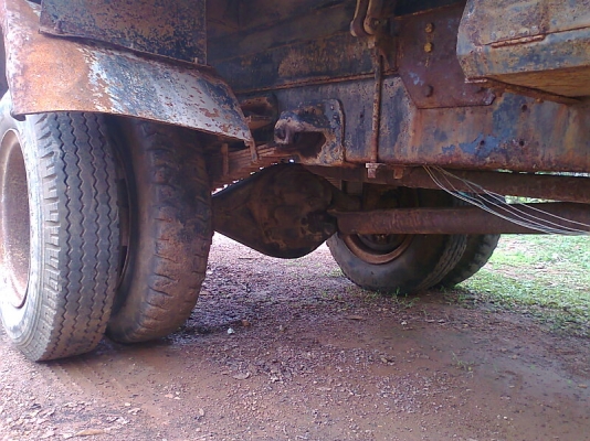 ขาย..รถหกล้อ นิสสัน เครื่อง ND6 เครื่องดี คัสซีสวย มีทะเบียนครบ.