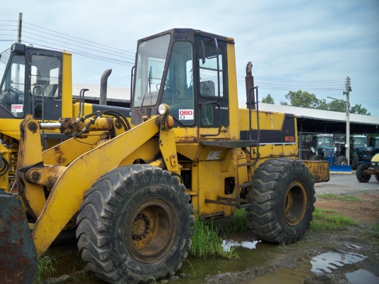 ขายรถตักเอวอ่อนล้อยาง KOMATSU WA 380-3