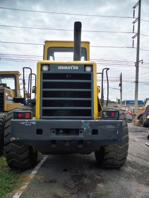 ขายรถตักเอวอ่อนล้อยาง KOMATSU WA 380-3