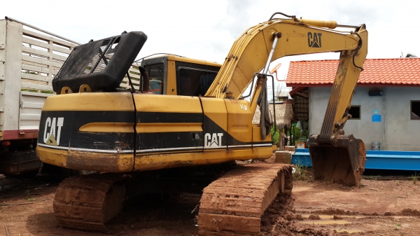 ขายดาวน์ แบ็คโฮCAT320 เวอร์ชั่นทูสภาพพร้อมใช้เอกสารพร้อมดอกเบี้ยไม่เพิ่มแล้วเหลื่ออยู่29งวดๆ18500บาทเปลี่ยนสัญญาได้0843923995 0811838154