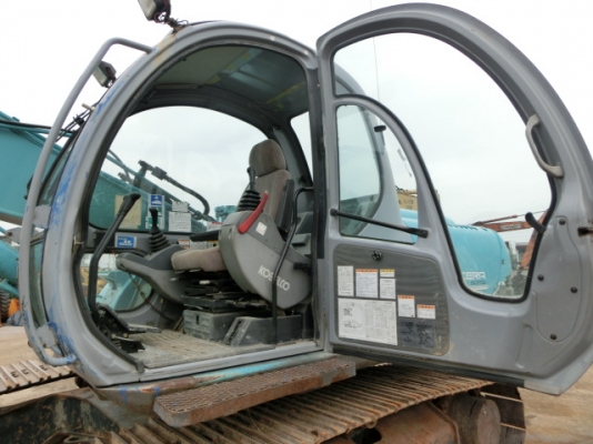 รถเก่านอก sk 200-3 สนใจโทร 082-7211671 อี๊ดสองห้อง