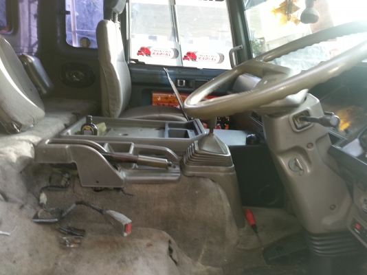 ISUZU FVM หัวเปลี่ยน เครื่องเปลี่ยน ยางเต็ม