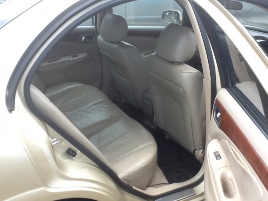 ขายตัดรถบ้านNissan sunny GL NEO ปี2004สภาพสวย