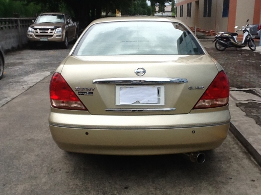 ขายตัดรถบ้านNissan sunny GL NEO ปี2004สภาพสวย